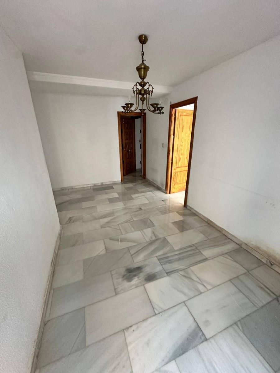 Apartment for Sale in Granada