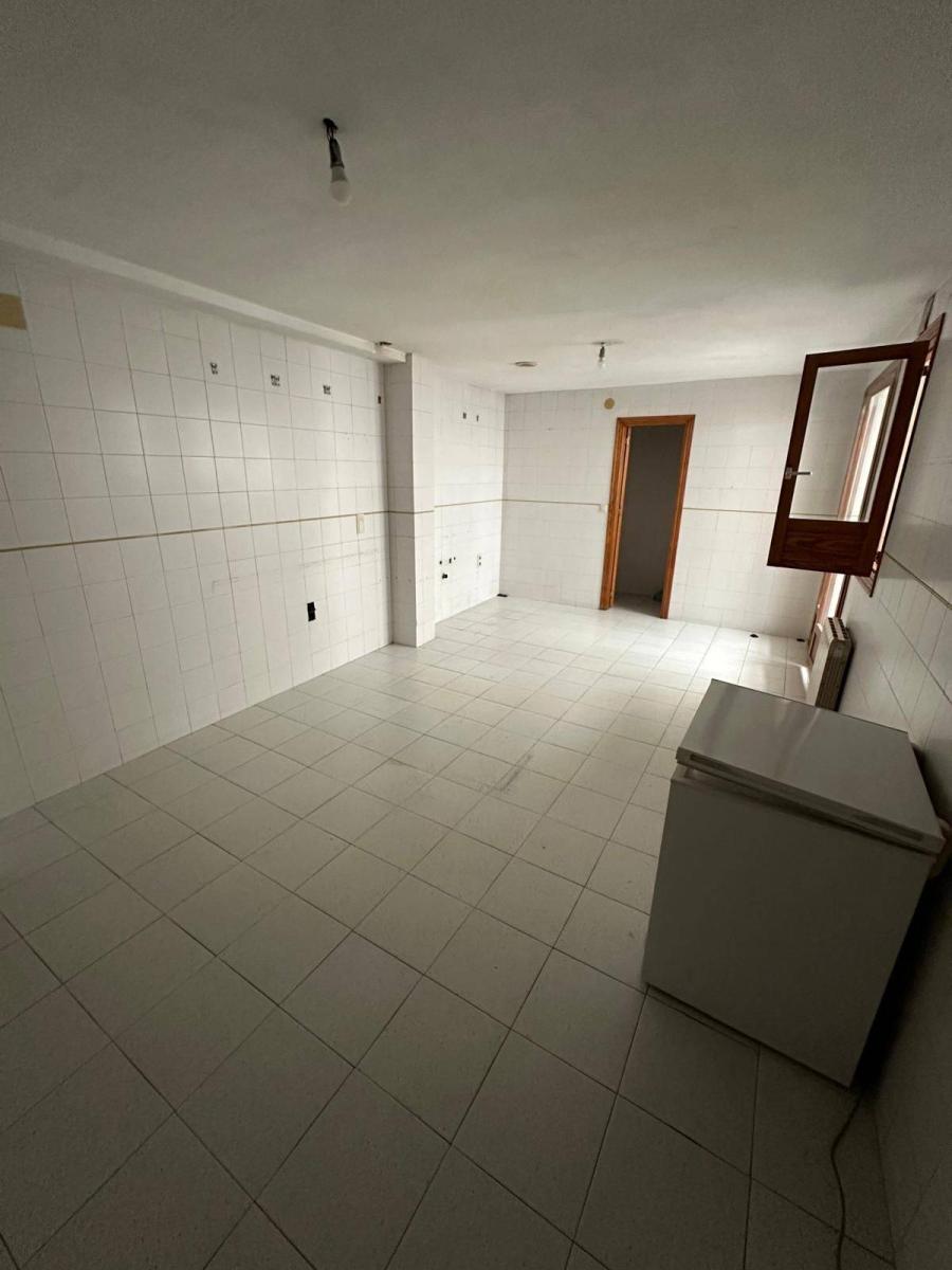 Apartment for Sale in Granada