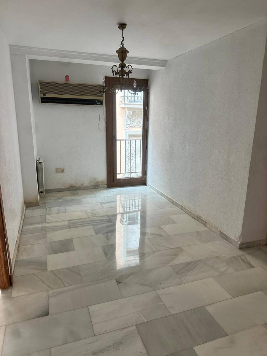 Apartment for Sale in Granada