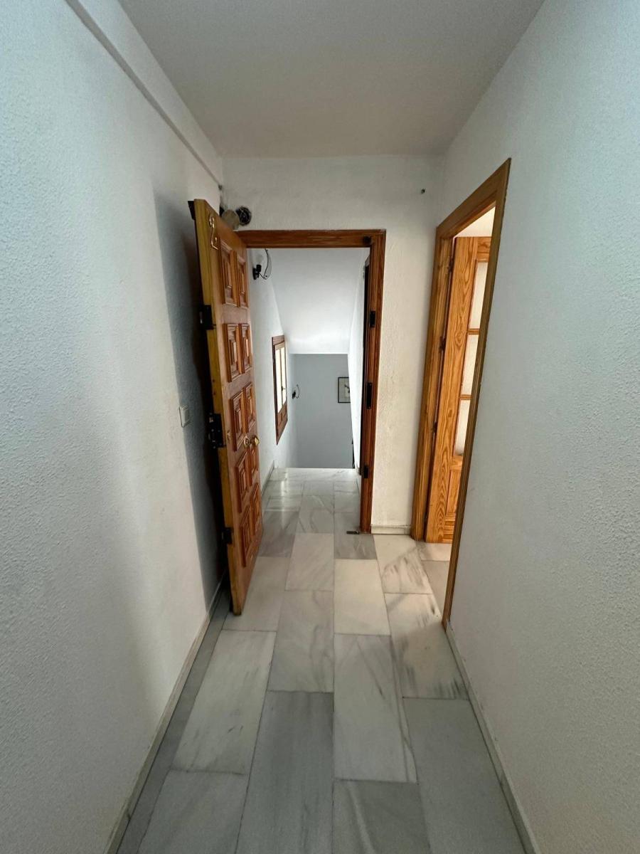 Apartment for Sale in Granada