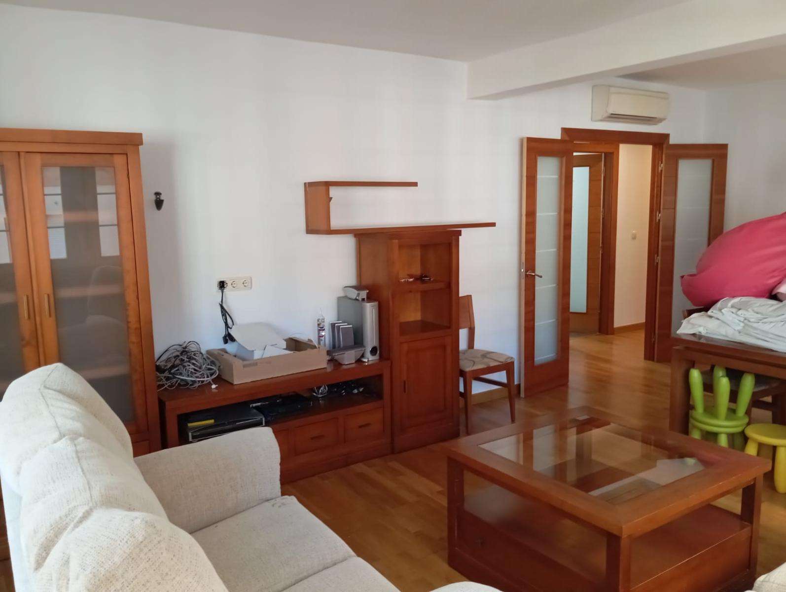 Flat for Rent in Granada