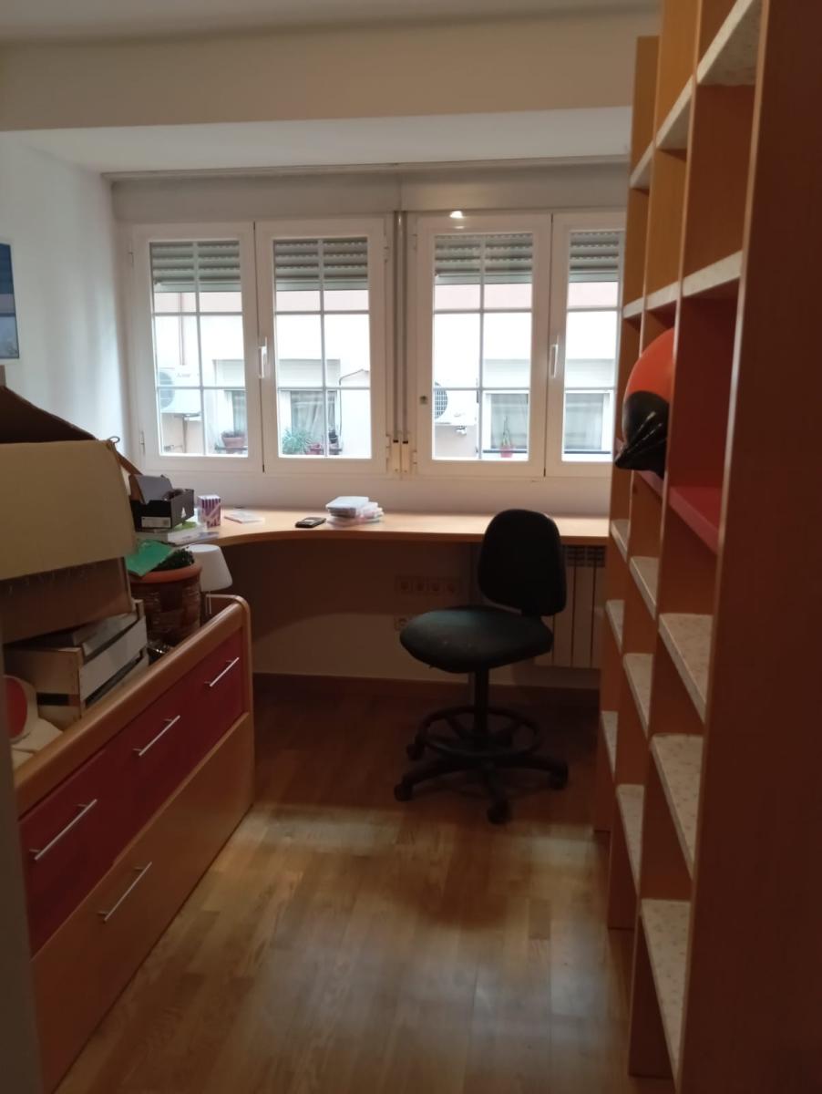 Flat for Rent in Granada
