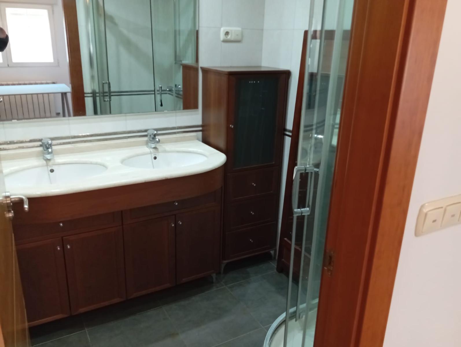 Flat for Rent in Granada