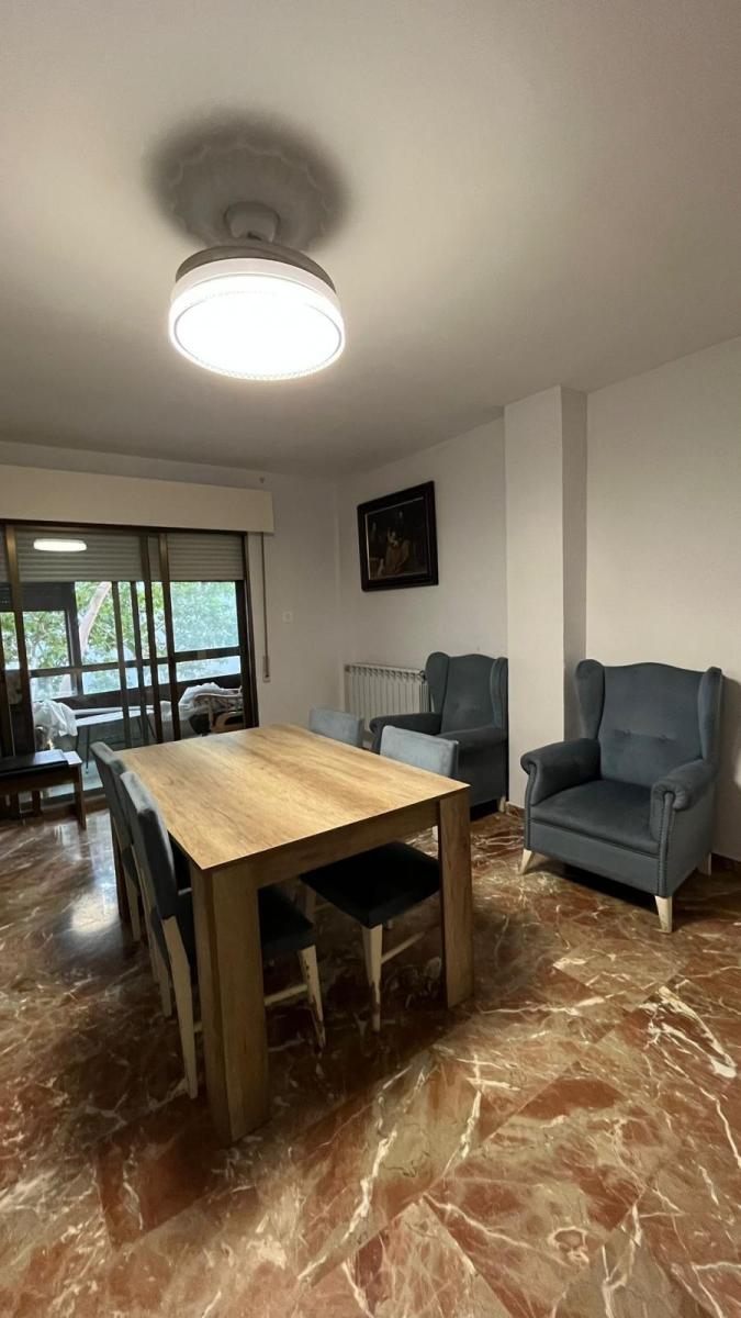 Flat for Rent in Granada