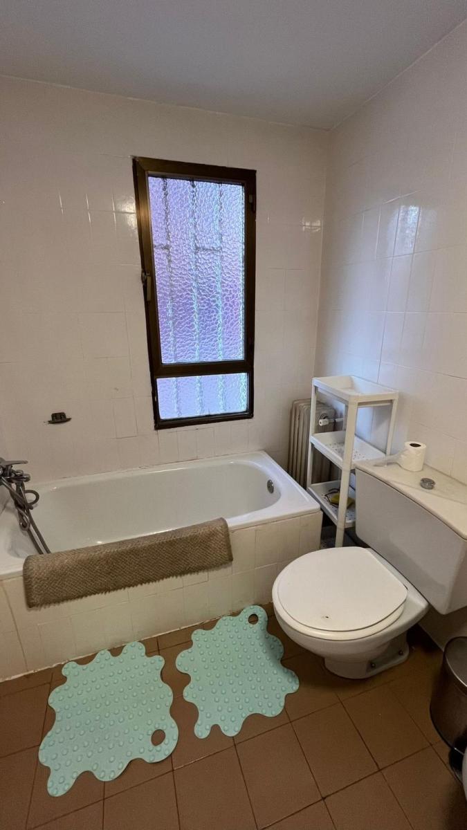 Flat for Rent in Granada