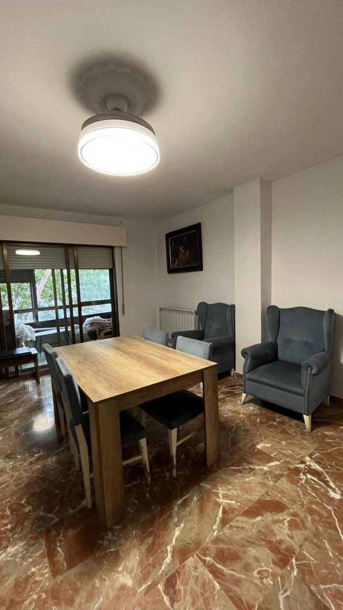 Flat for Rent in Granada