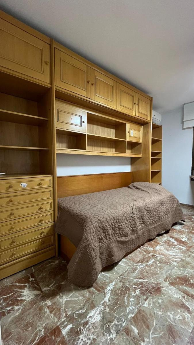 Flat for Rent in Granada