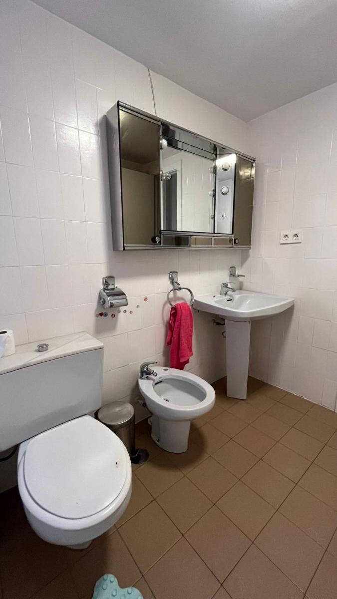 Flat for Rent in Granada