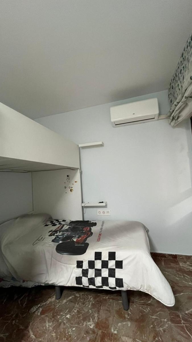 Flat for Rent in Granada
