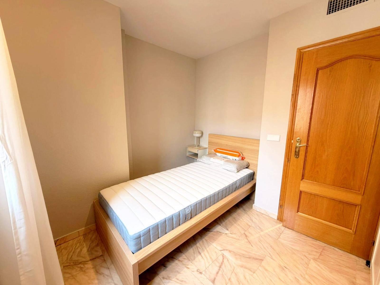 Flat for Sale in Granada