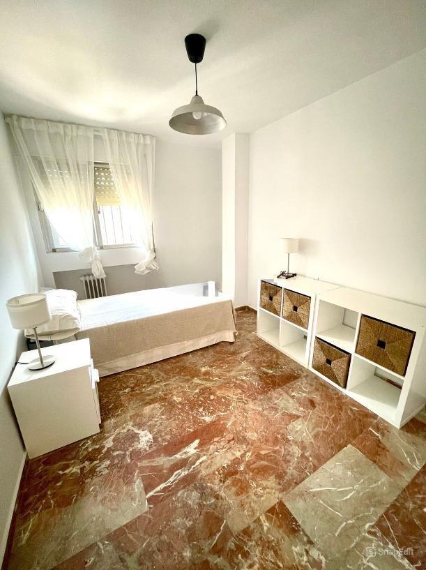 Flat for Rent in Granada