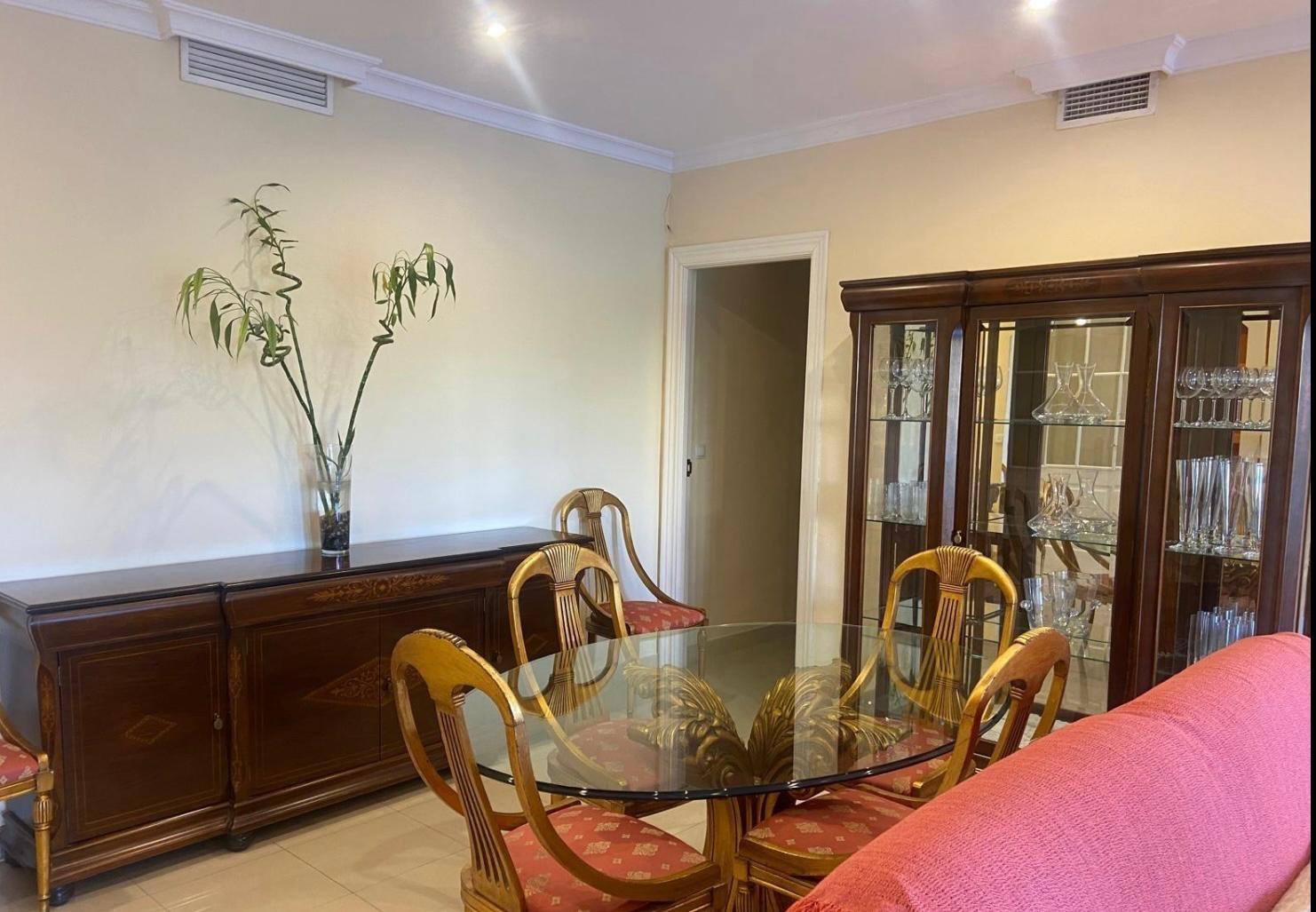 Flat for Rent in Granada