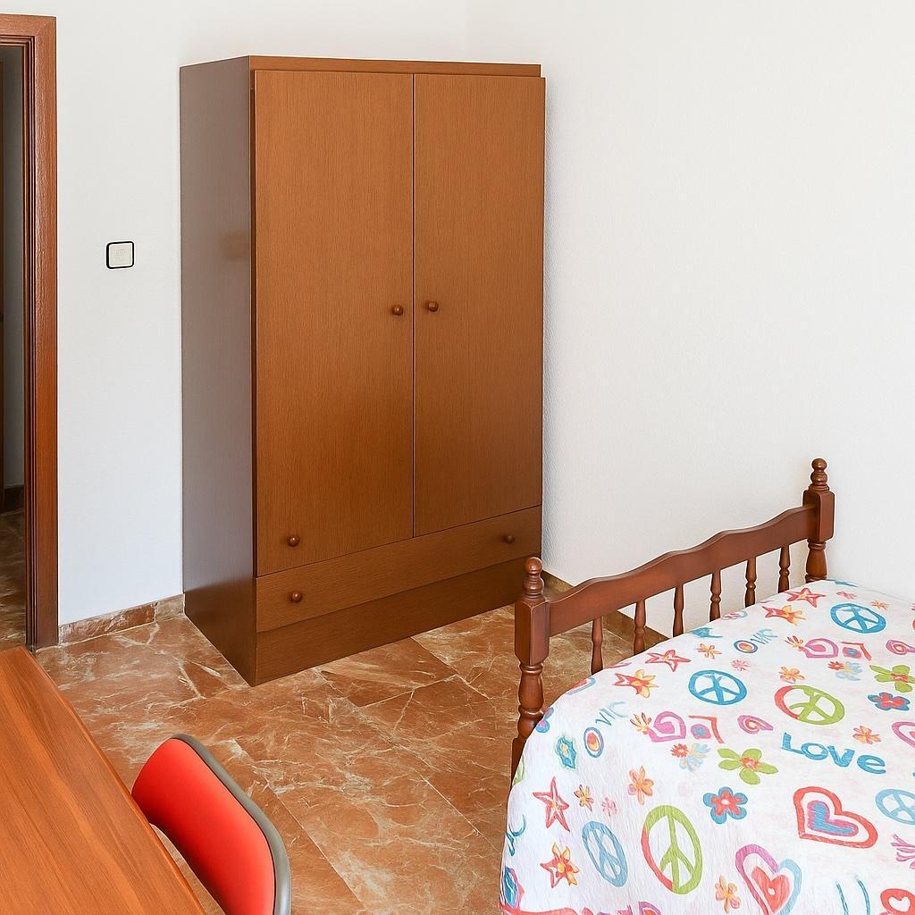 Flat for Rent in Granada