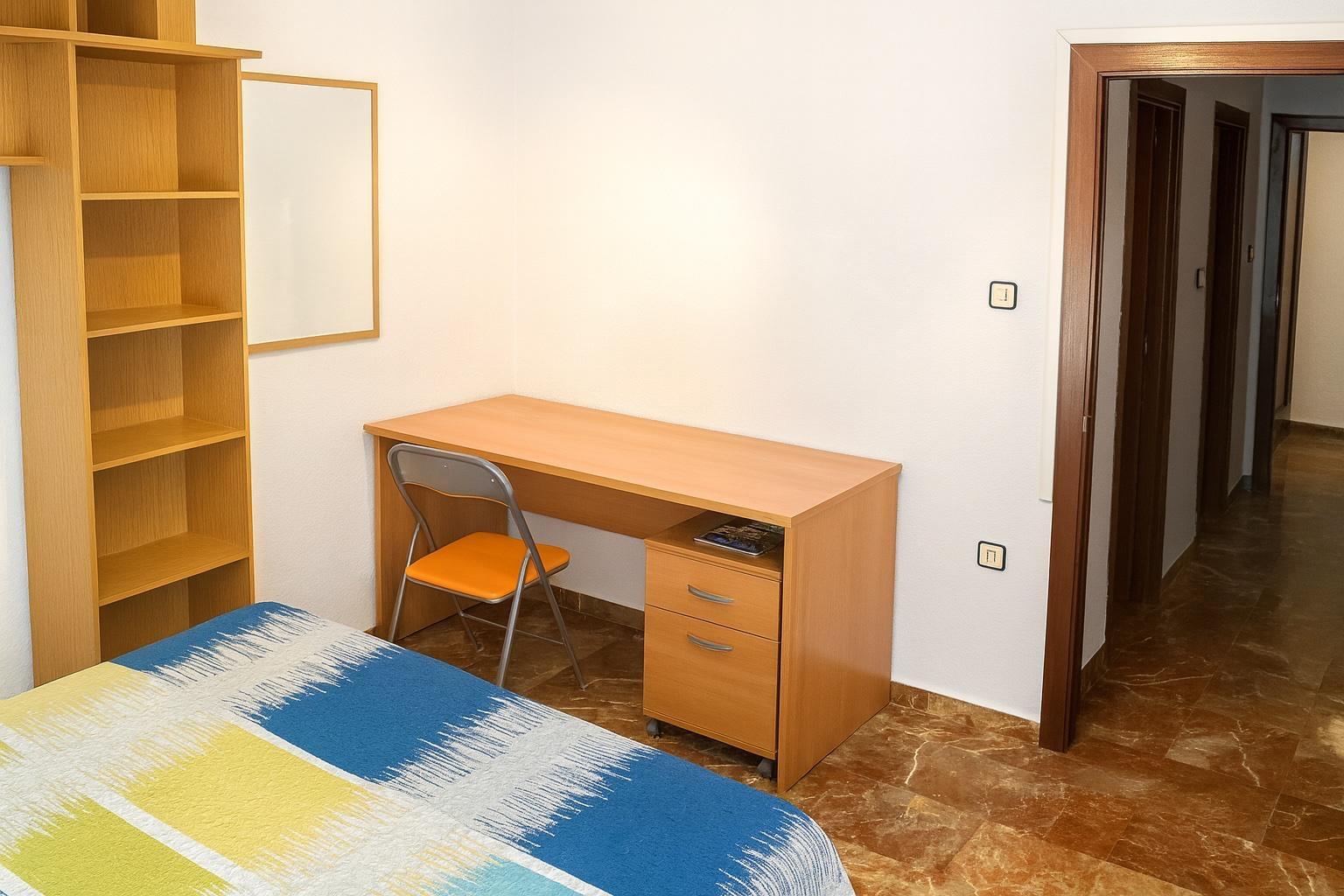 Flat for Rent in Granada