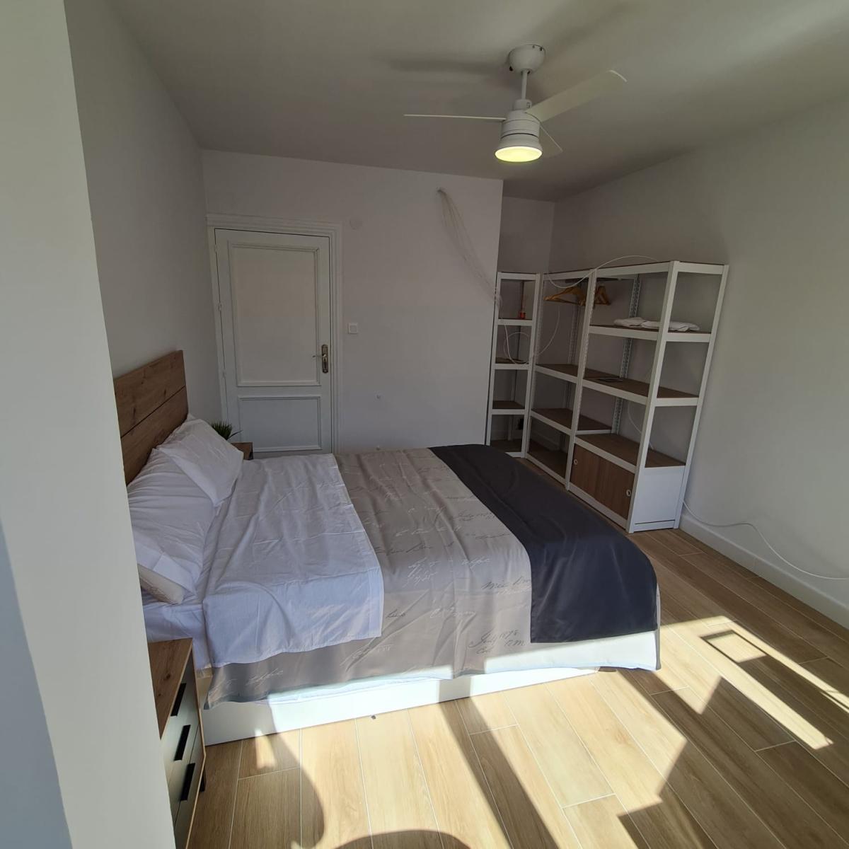 Flat for Rent in Granada