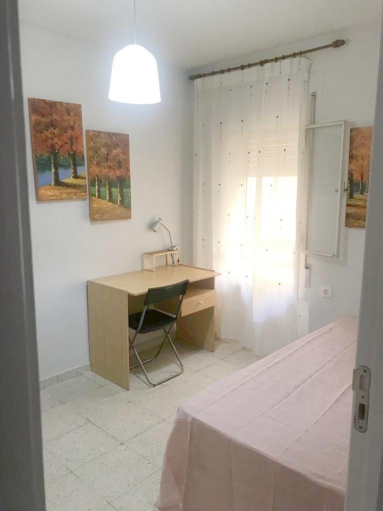 Flat for Rent in Granada