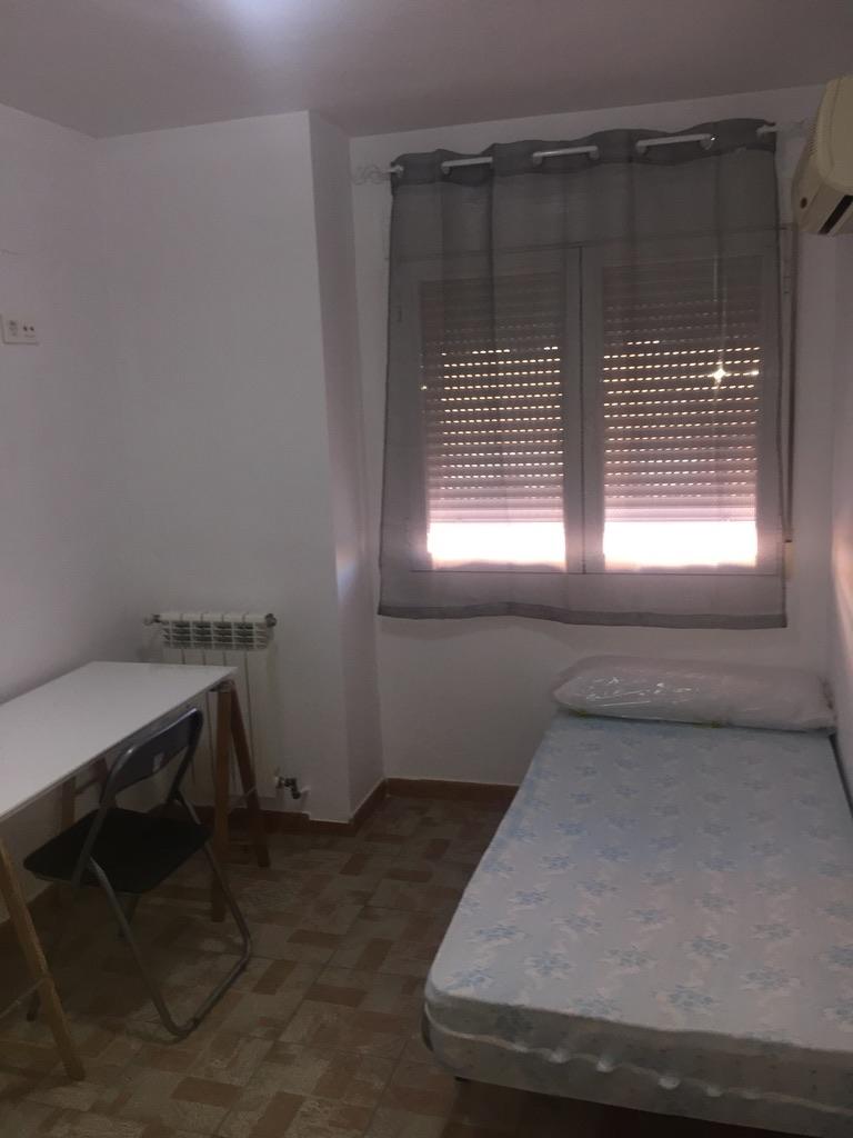 Flat for Rent in Granada