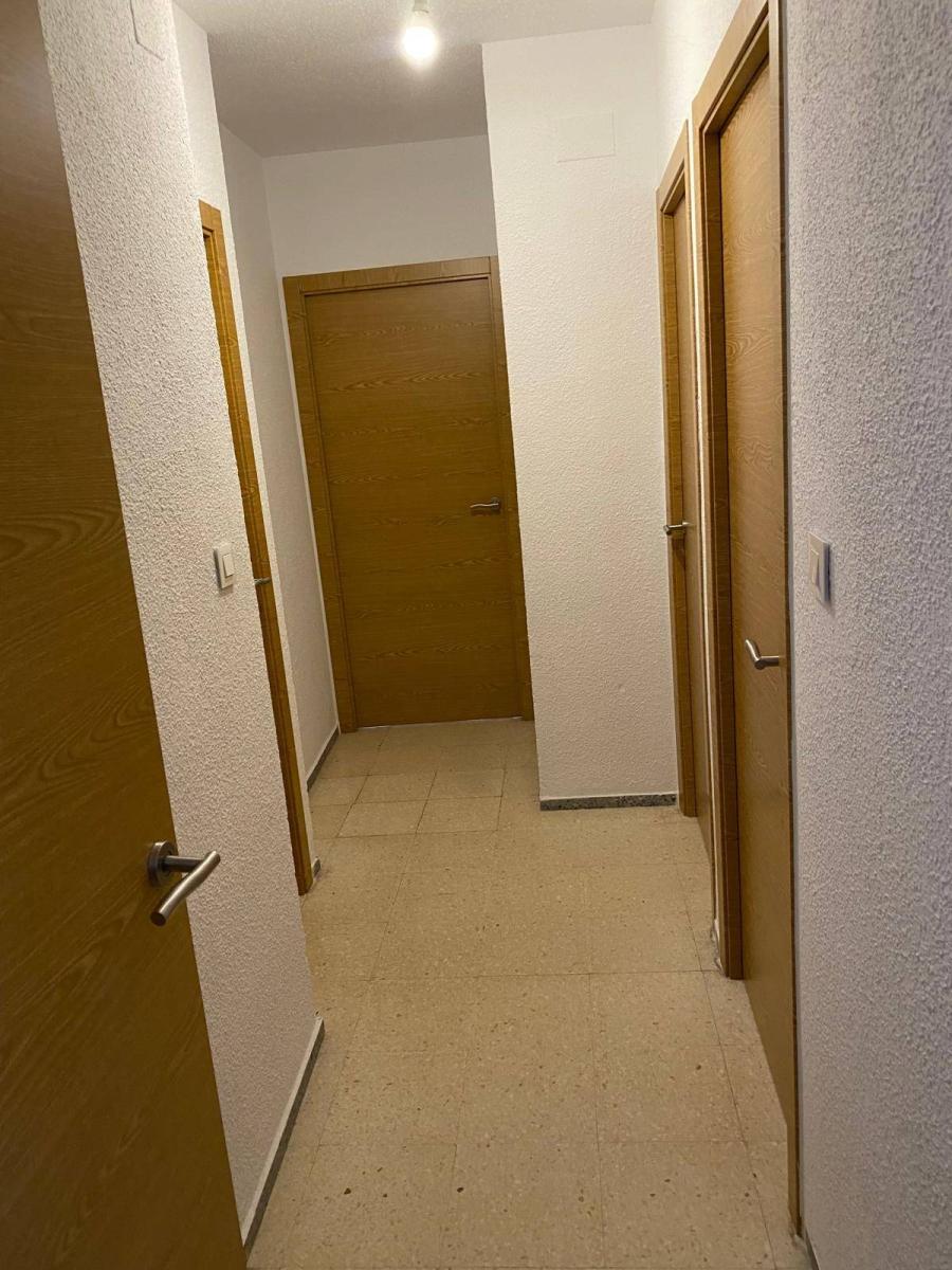 Flat for Rent in Granada