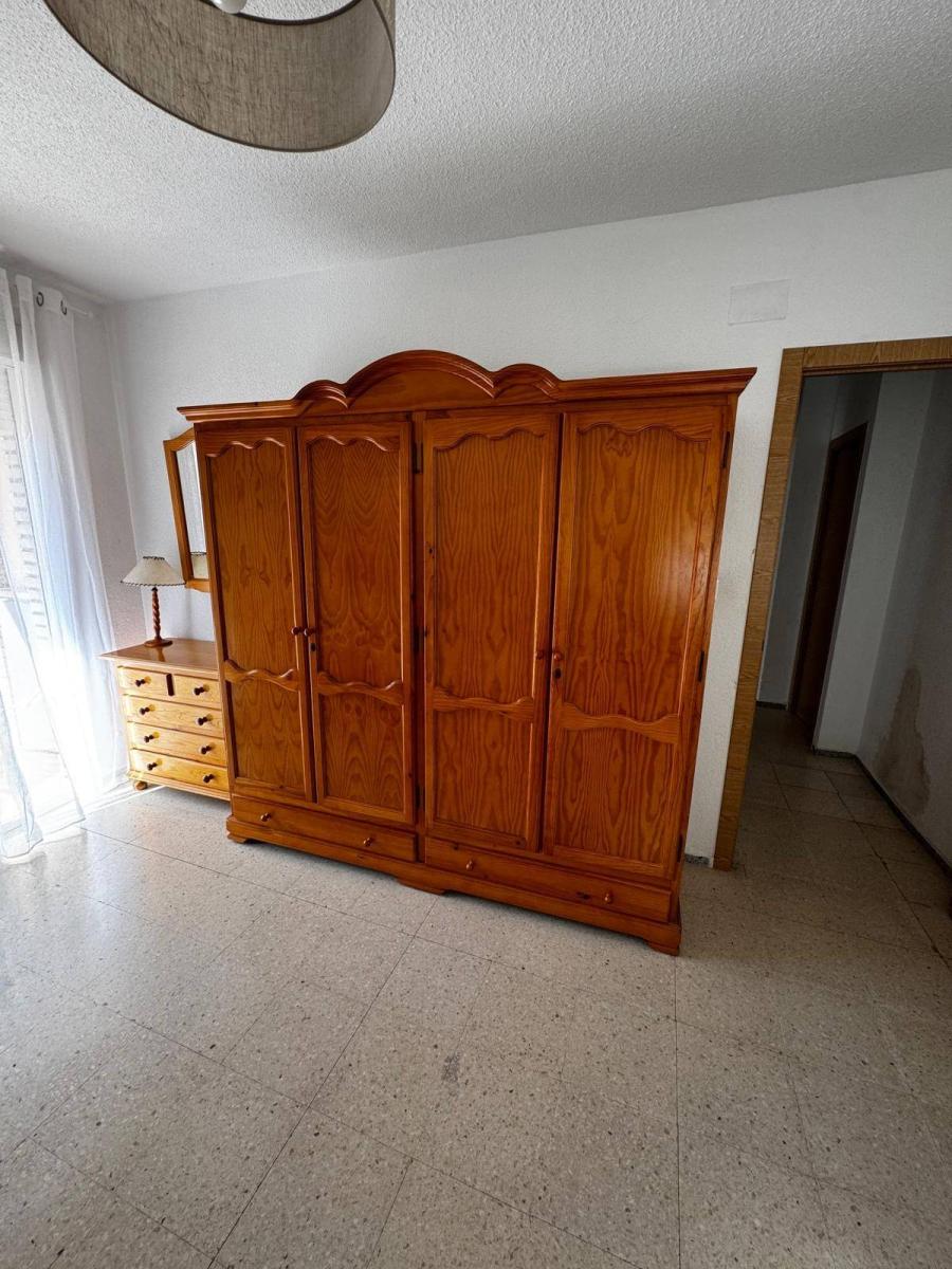 Flat for Rent in Granada