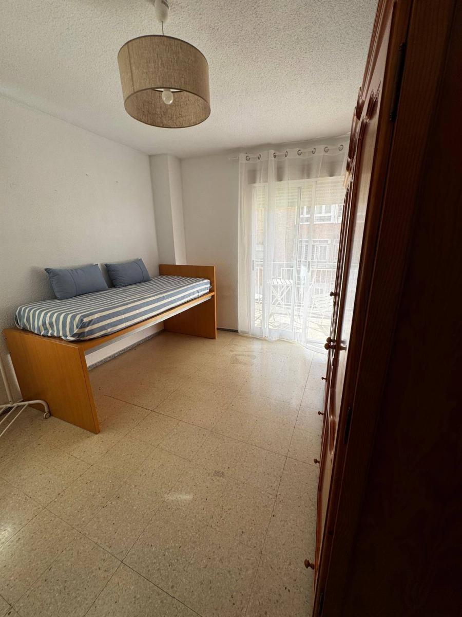 Flat for Rent in Granada