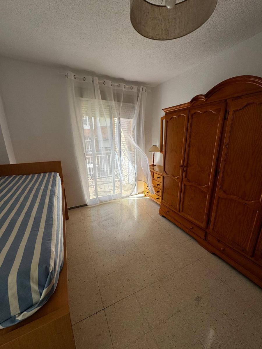 Flat for Rent in Granada