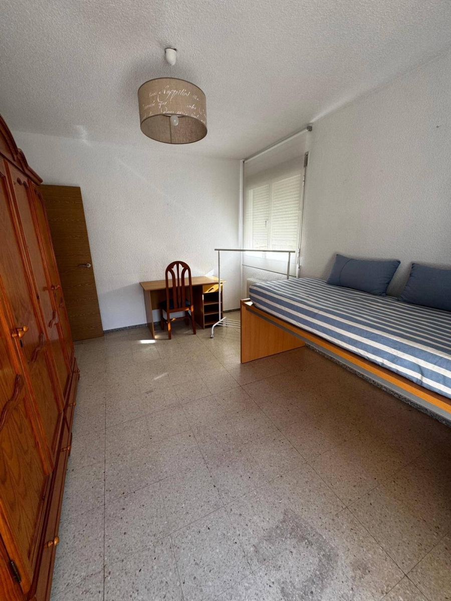Flat for Rent in Granada