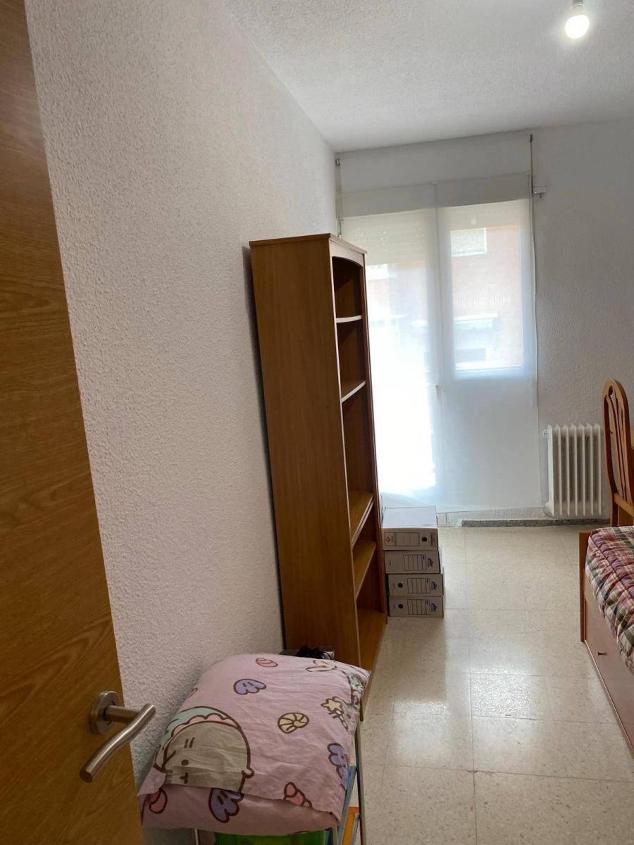 Flat for Rent in Granada