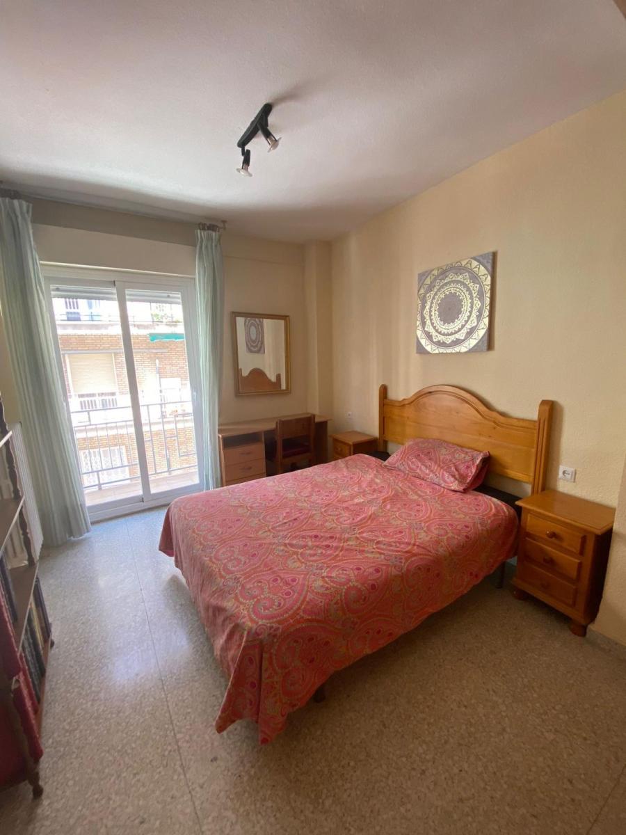 Flat for Rent in Granada