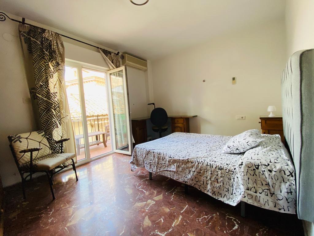 Flat for Rent in Granada