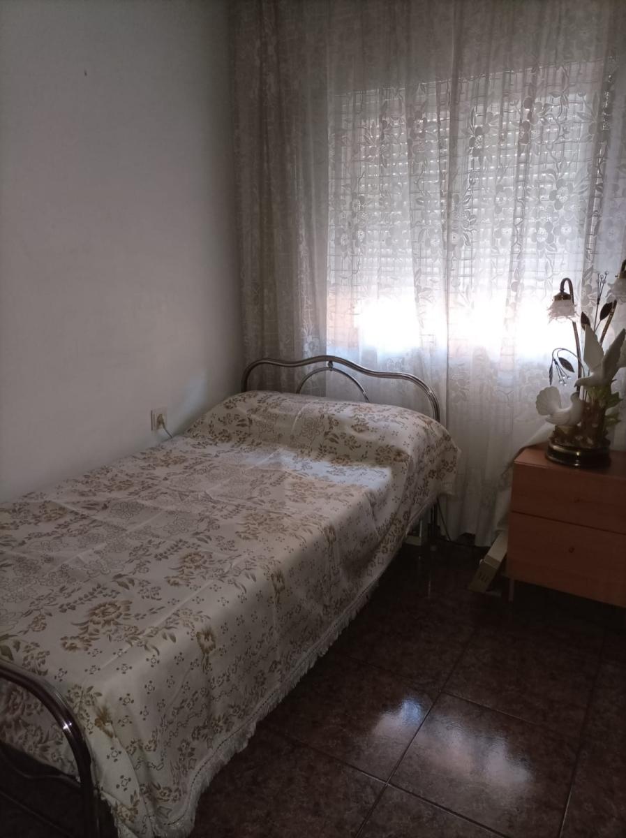 Flat for Rent in Granada