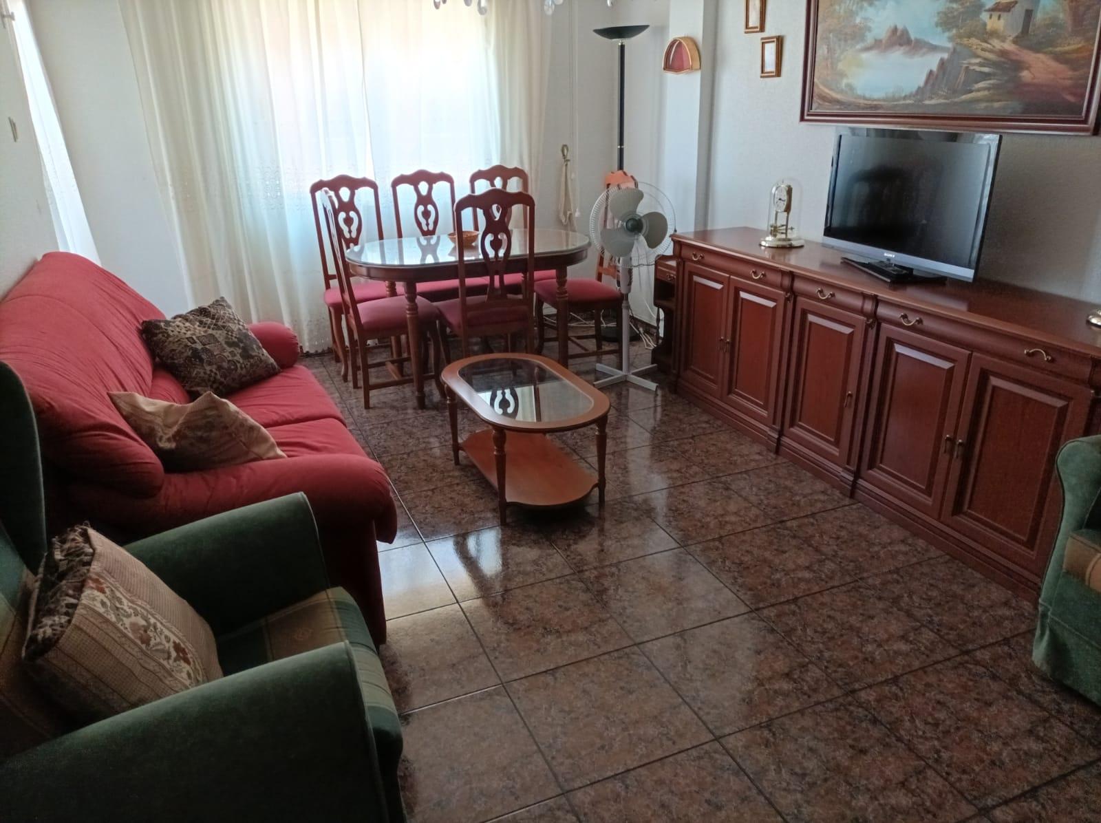 Flat for Rent in Granada
