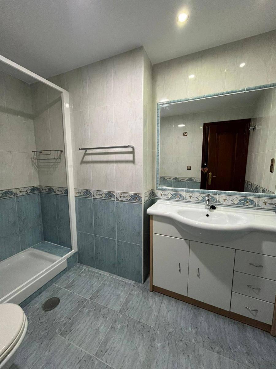 Flat for Rent in Granada