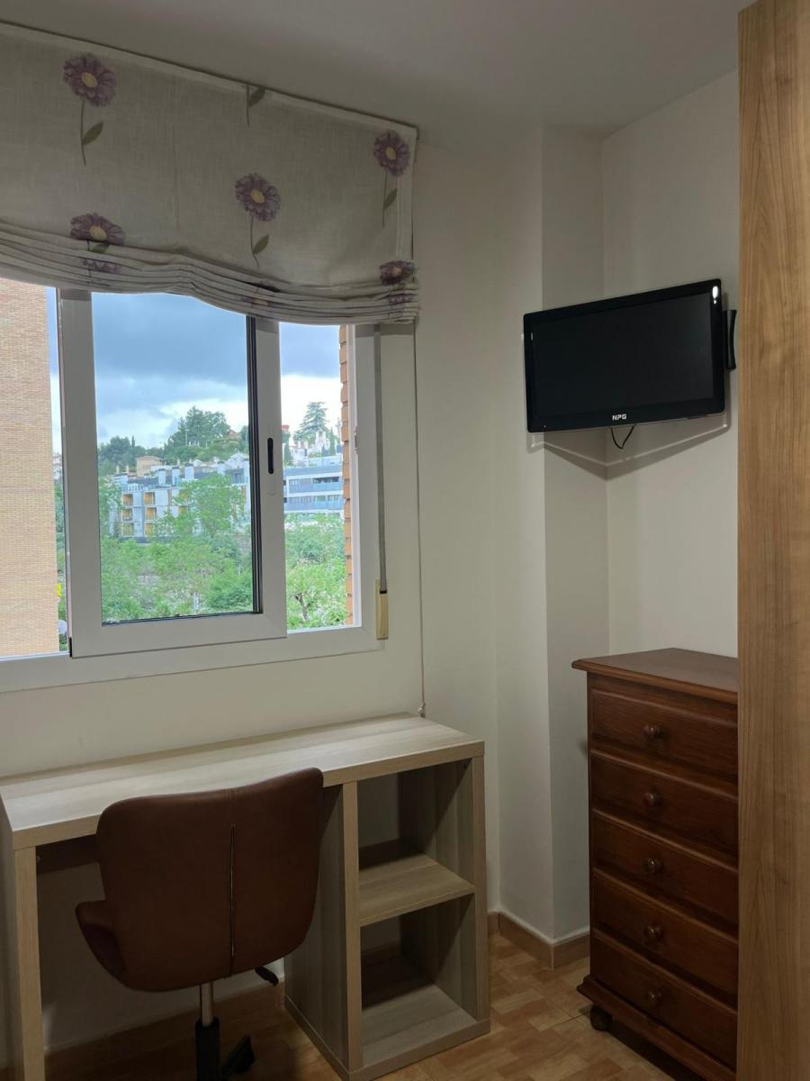 Flat for Rent in Granada