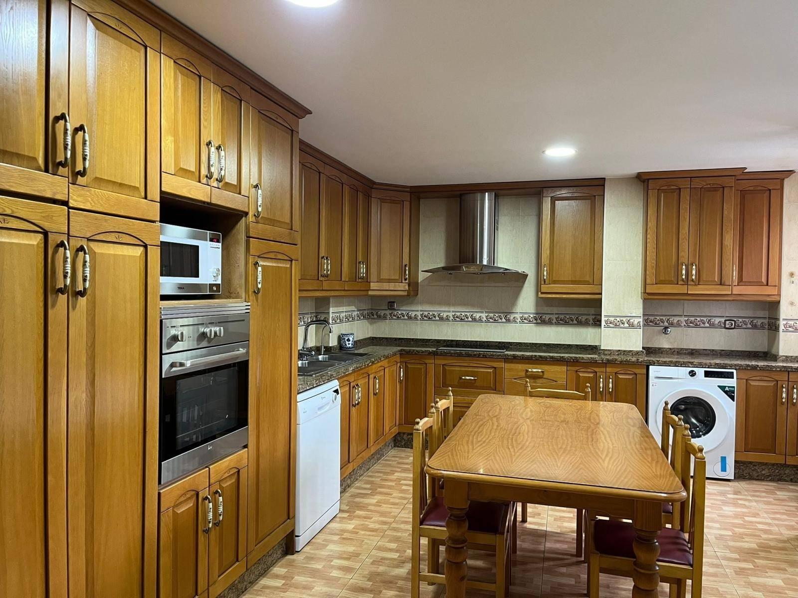 Flat for Rent in Granada