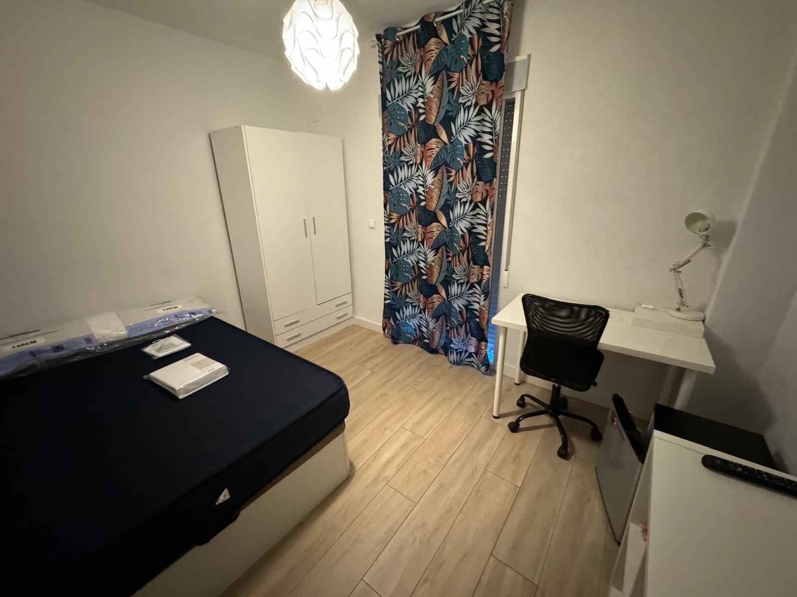 Flat for Sale in Granada