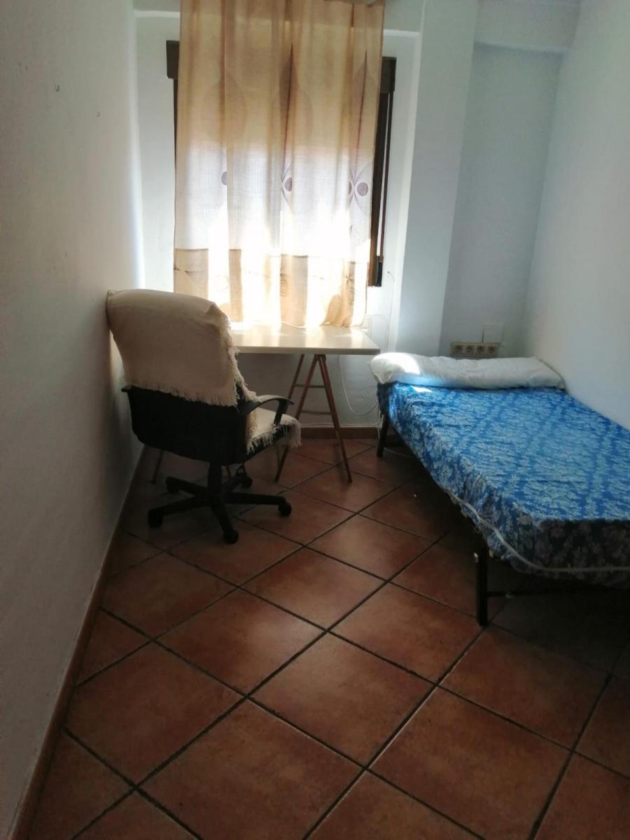 Flat for Rent in Granada