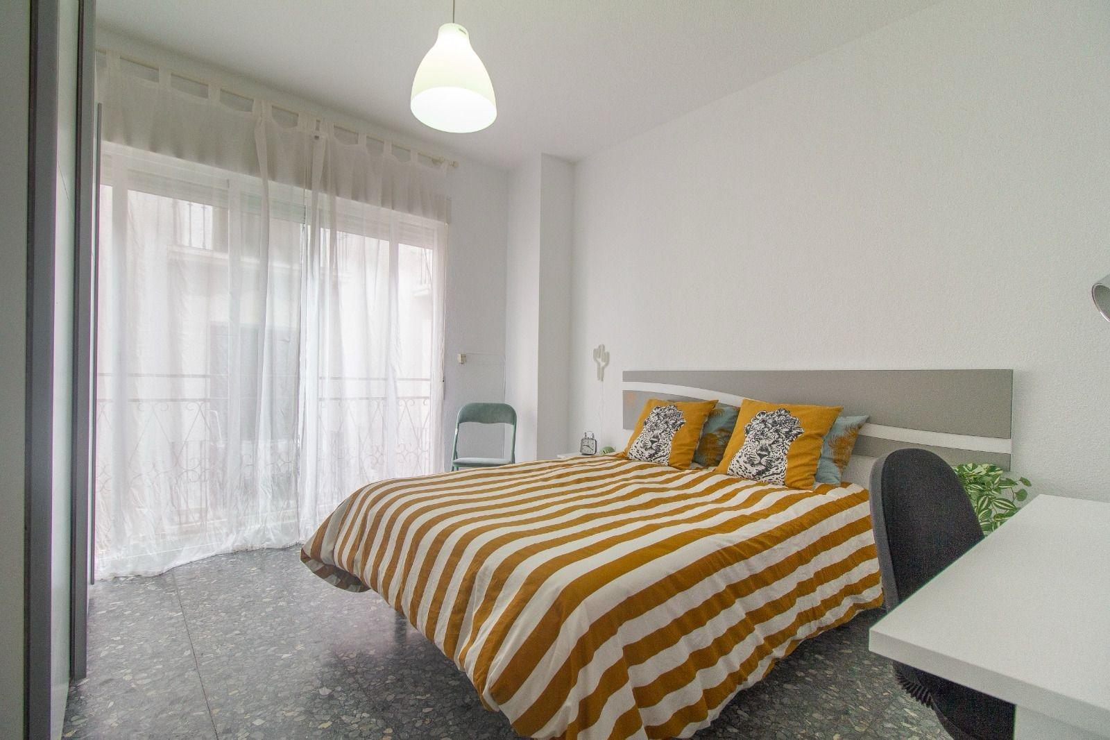 Flat for Rent in Granada