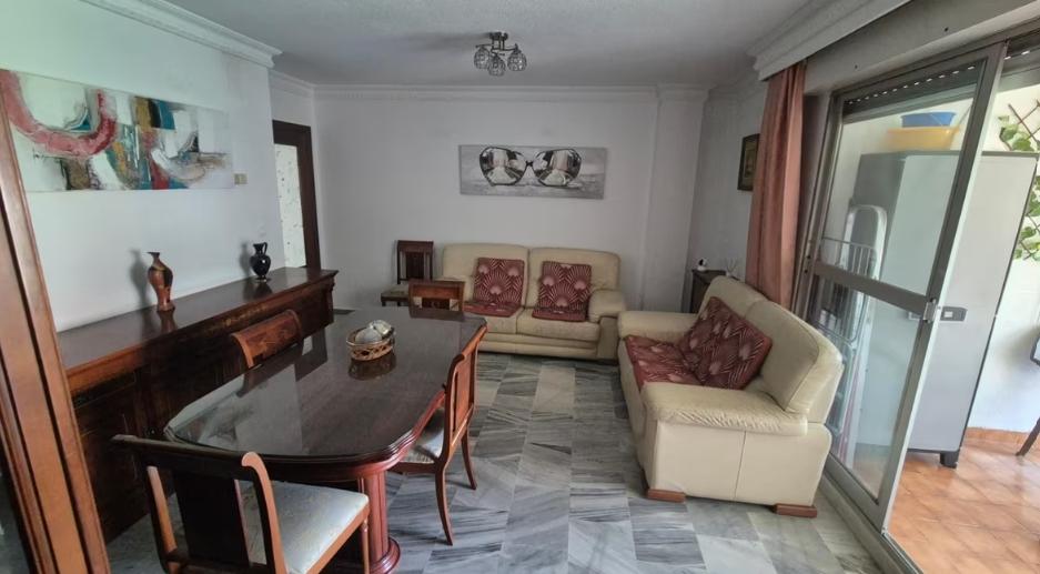 Flat for Rent in Granada