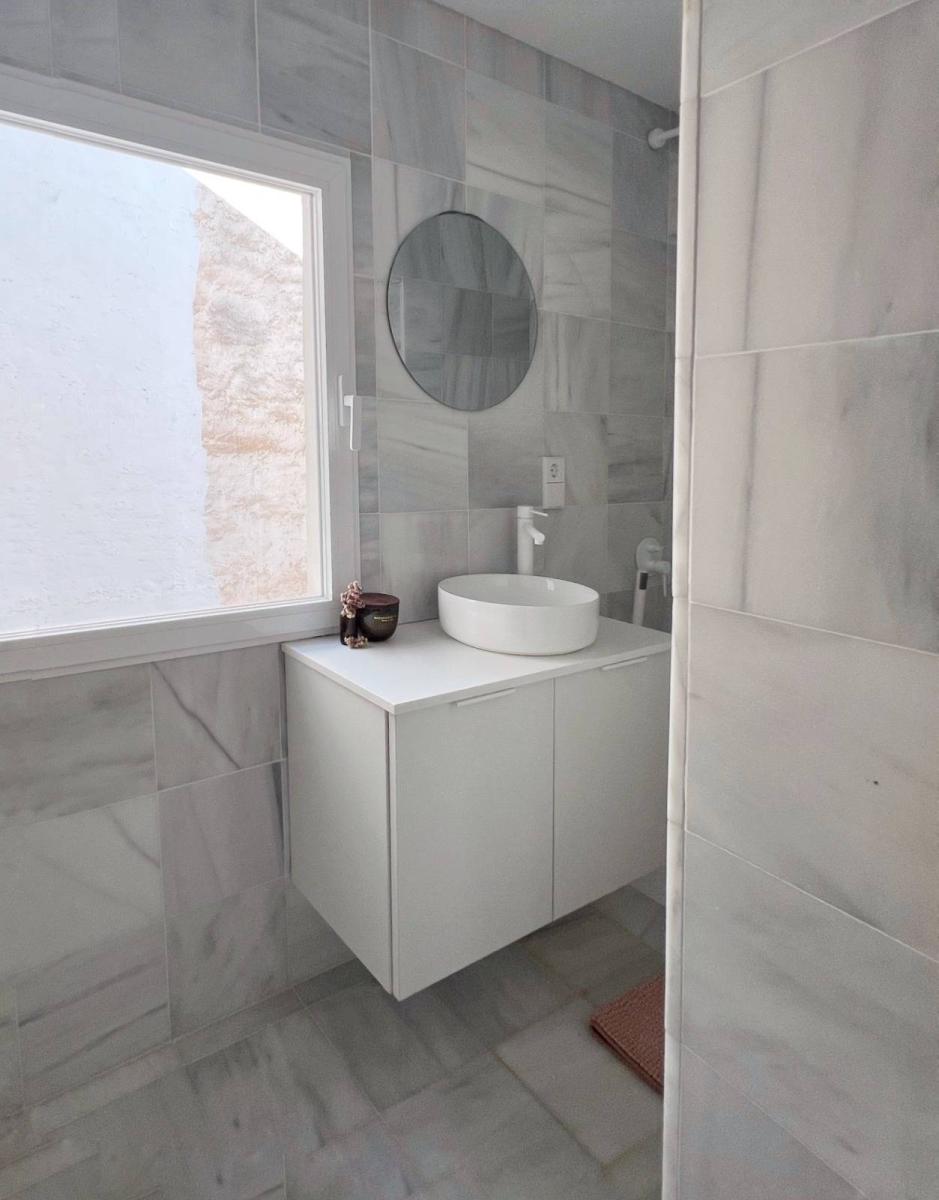 Flat for Rent in Granada