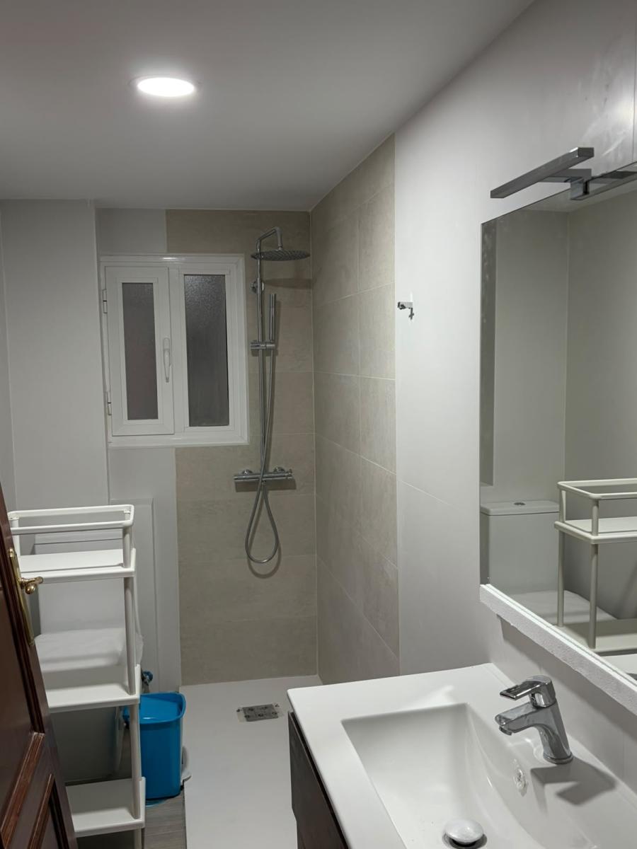 Flat for Rent in Granada