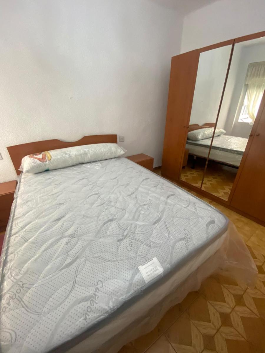Flat for Rent in Granada