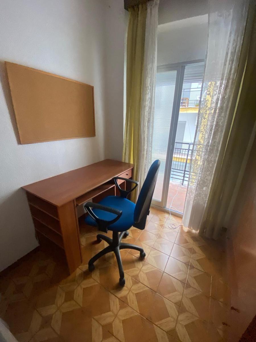 Flat for Rent in Granada