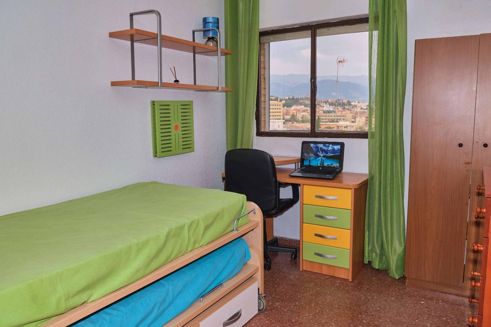 Flat for Rent in Granada