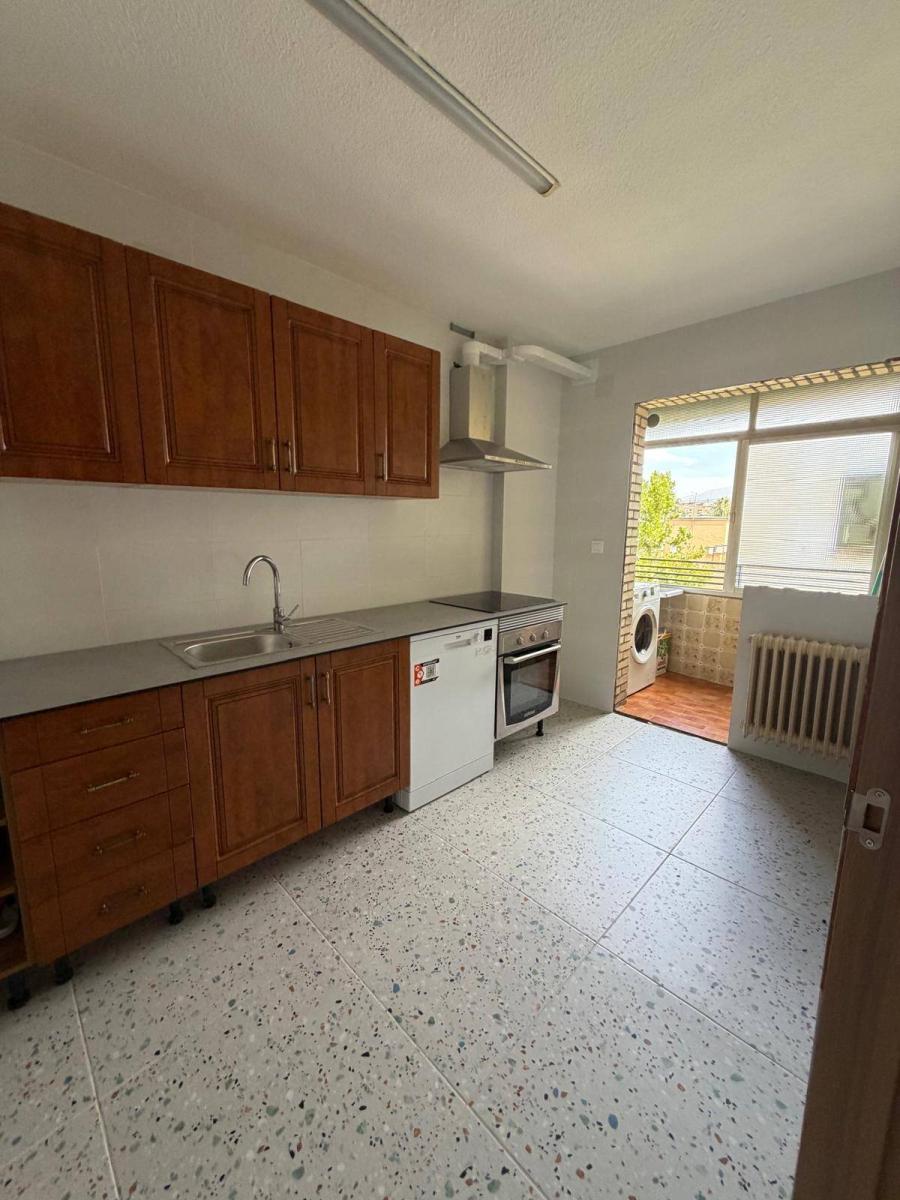 Flat for Rent in Granada