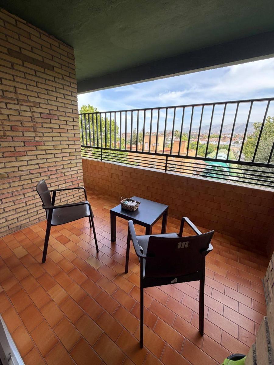 Flat for Rent in Granada