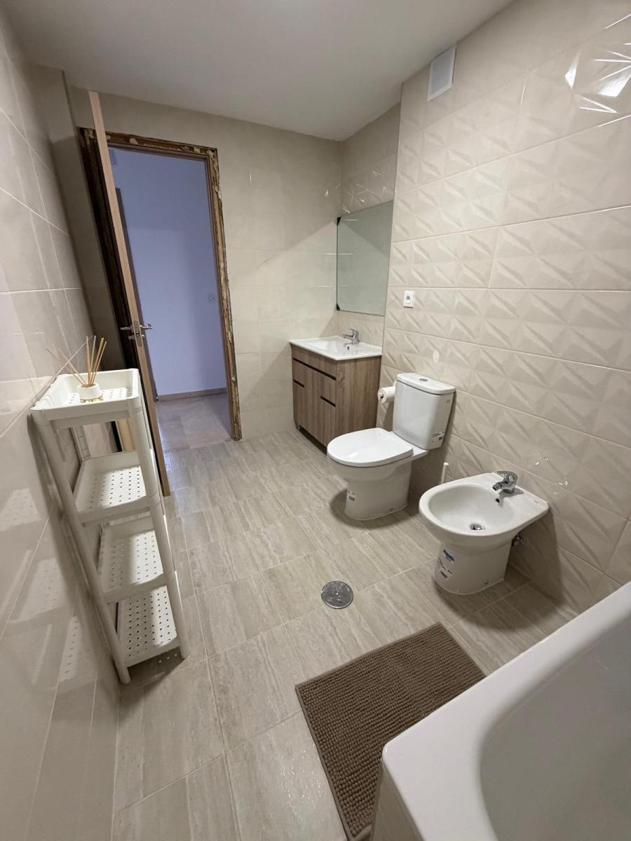 Flat for Rent in Granada