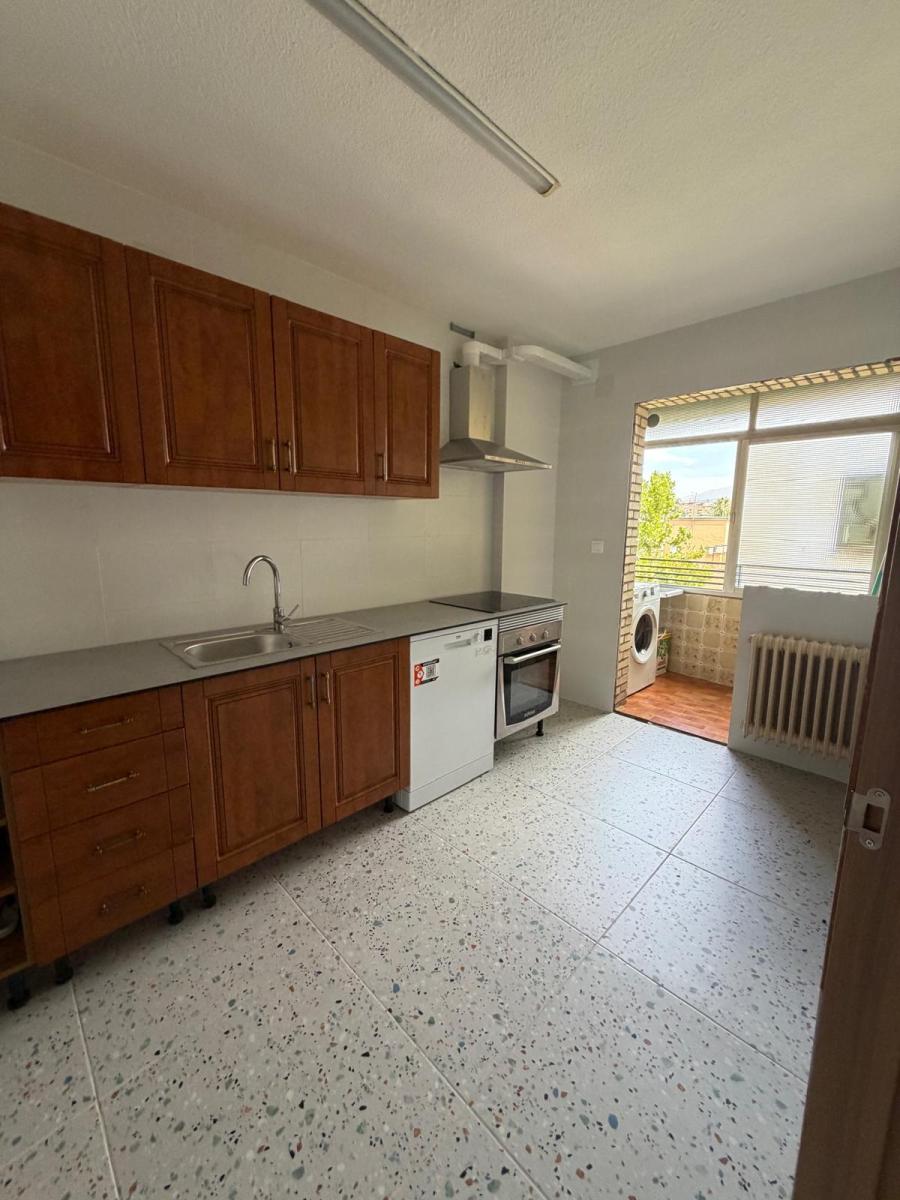 Flat for Rent in Granada
