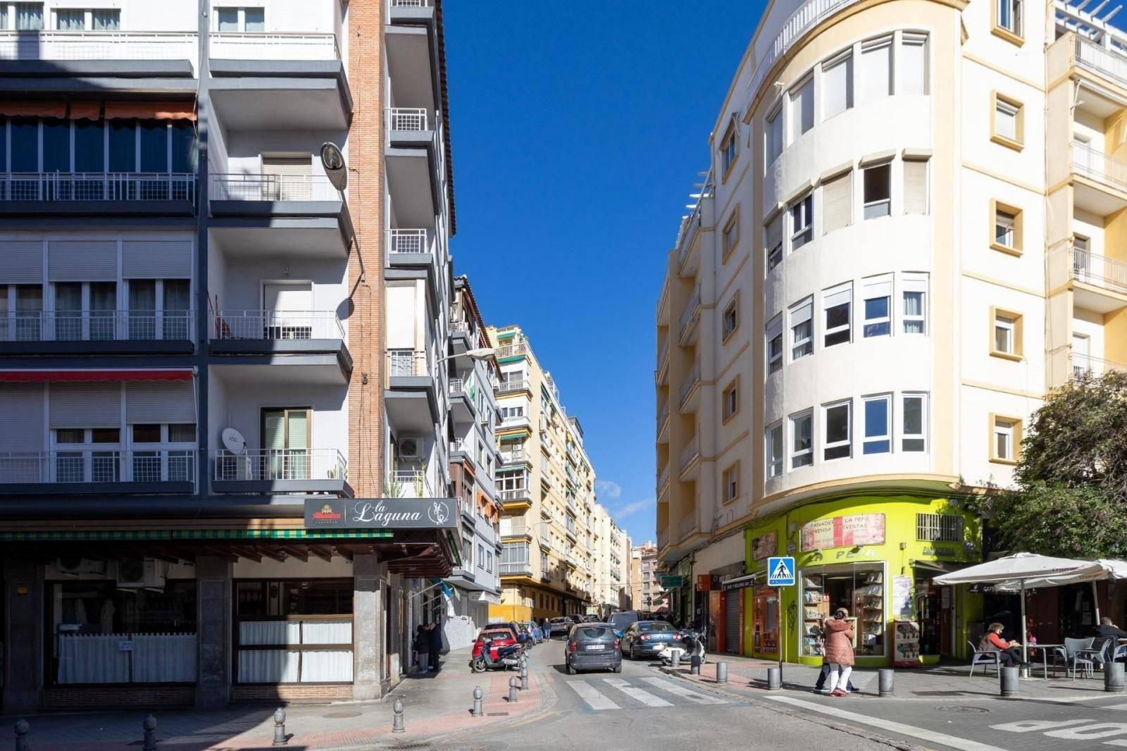 Flat for Rent in Granada