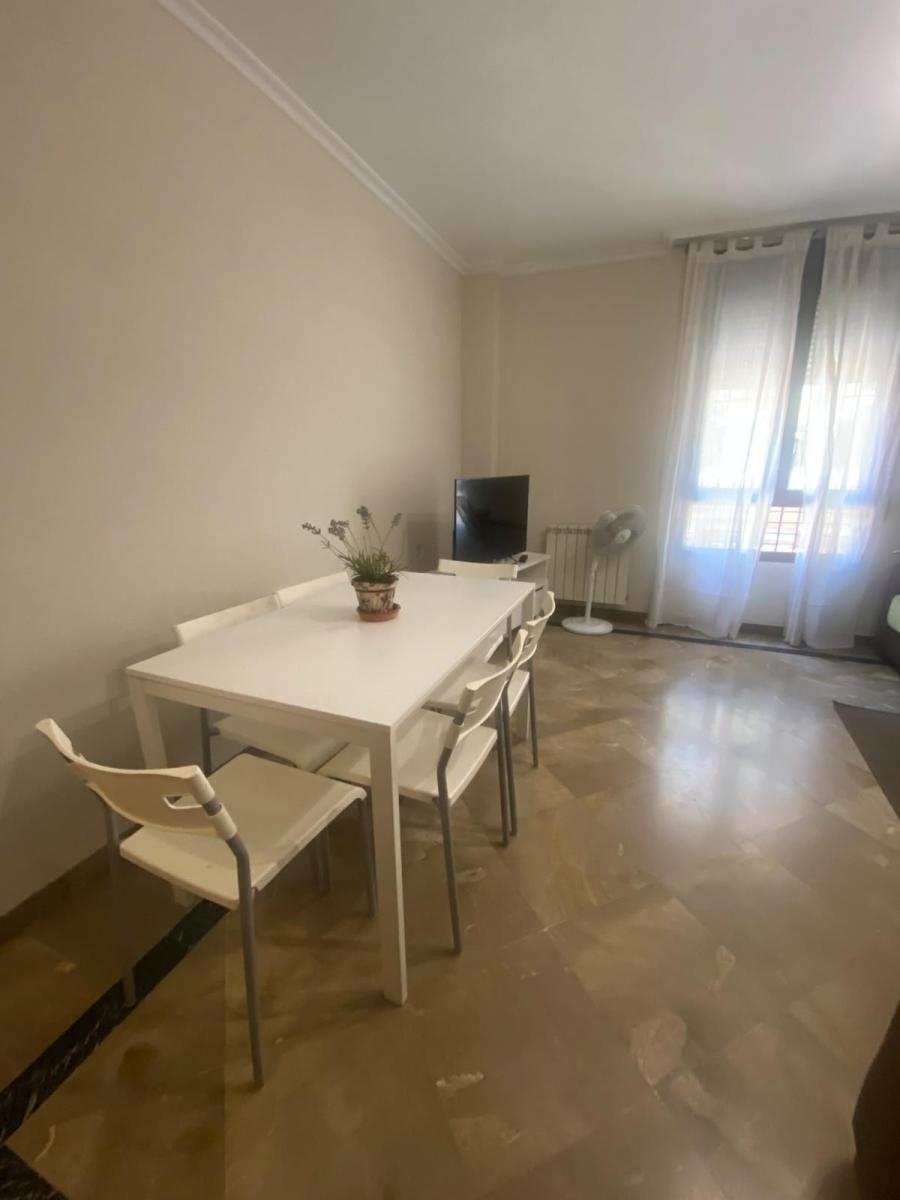Flat for Rent in Granada