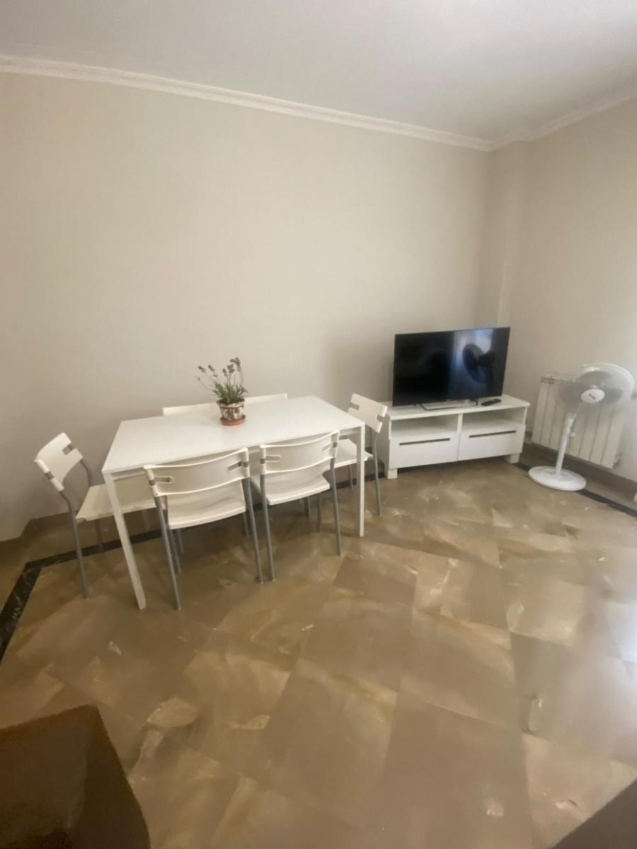 Flat for Rent in Granada